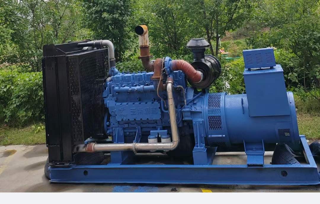 龙山发电机出租如何选择适合的空开类型？